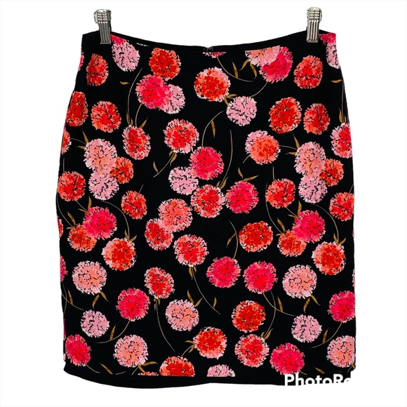 Talbots Dresses & Skirts - Talbots Petite Black with Orange Pink Floral Print Knee Length Skirt Women’s 10P